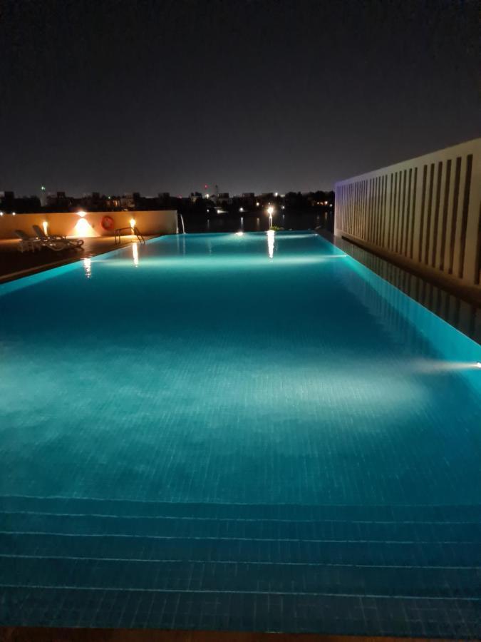 Luxury 2 Bedroom In Gateway *