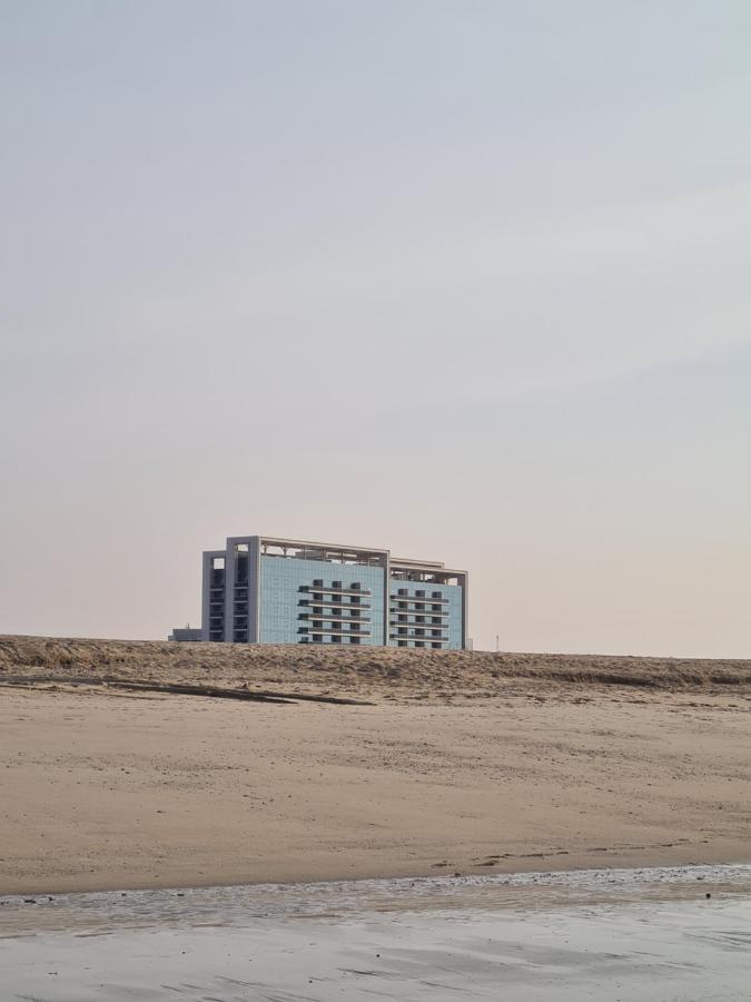 Luxury 2 Bedroom In Gateway Apartment *